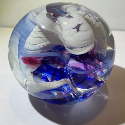 Oglebay Wheeling WV ~ Signed GLASS PAPERWEIGHT - Swirl Design 3.25" in VG Preowned Condition.