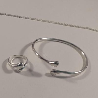 Sterling Silver Necklace, Bracelet, and Earring Set- Approx 26.4 Grams (#59)