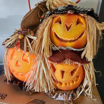 2 Halloween Decorations Tin Cat & Fiber Light Pumpkins