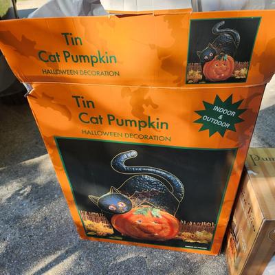 2 Halloween Decorations Tin Cat & Fiber Light Pumpkins