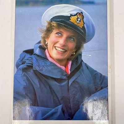 Hardcover Book "The Royal Year" Tim Graham 1987