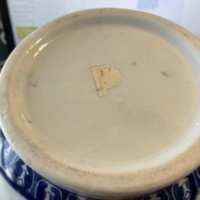 Chinese Blue & White Dragon Jar/Vase Heavy Porcelain Body Boldly Painted in Cobalt Blue w/4 Four-Clawed 12-1/2" Tall Preowned...