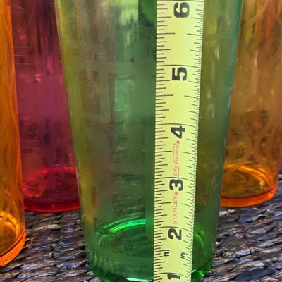 (4) Colorful Acrylic Cups