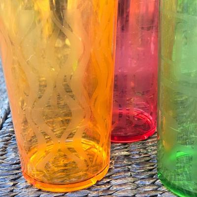(4) Colorful Acrylic Cups