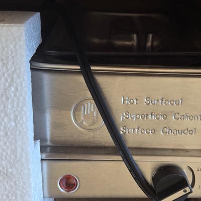 Oster Buffet Server with Lids & Manual