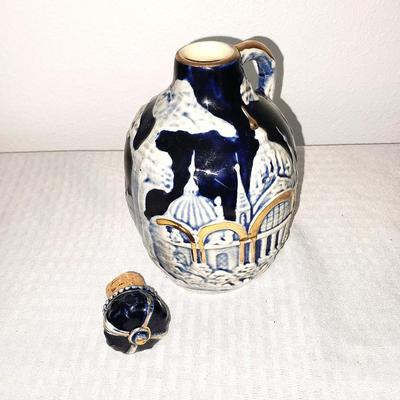 MUSICAL PORCELAIN JUG DECANTER