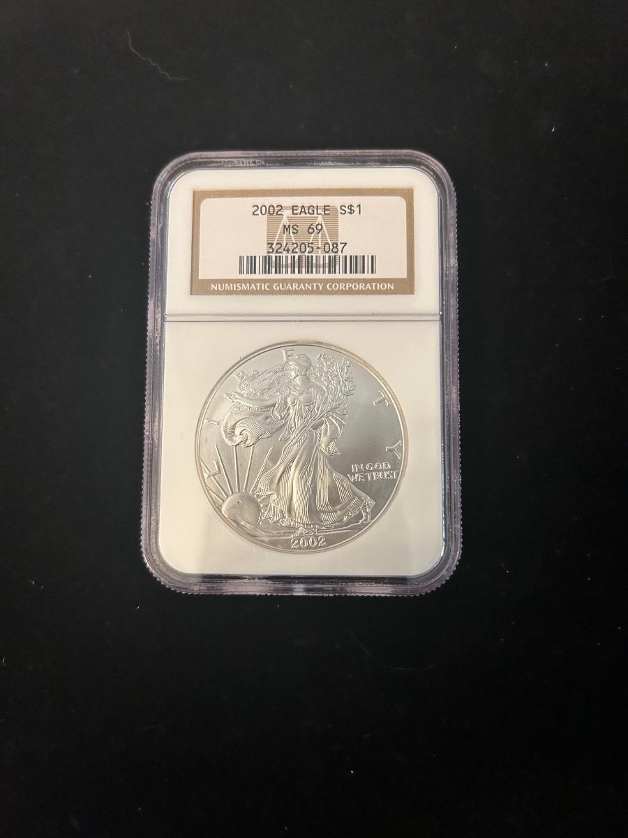 Ms69 2002 American Silver Eagle MS69 | EstateSales.org