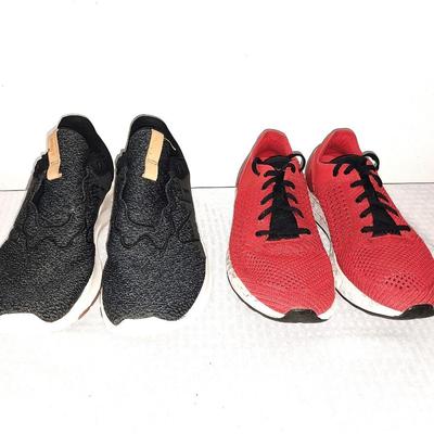 TWO MENS PAIR SHOES SIZE 9