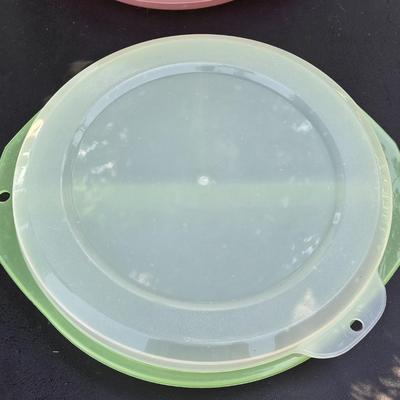 Multicolored Tupperware Type Sectioned Bowls with Lids