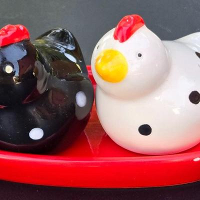 Ceramic Chicken Salt and Pepper Shakers