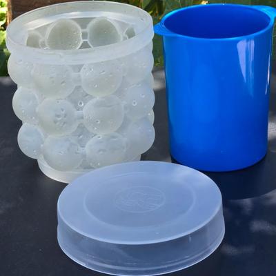 Ice Genie Round Ice Cup Maker