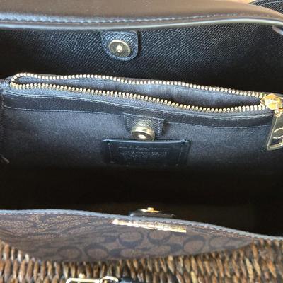 COACH New York Signature Bag with Gold Tag