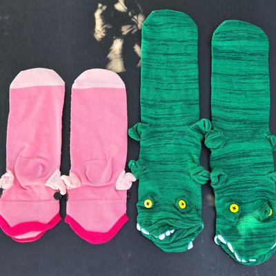 Funny Face Pig and Alligator Socks