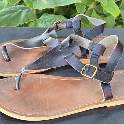 (2) Pairs of Sandals