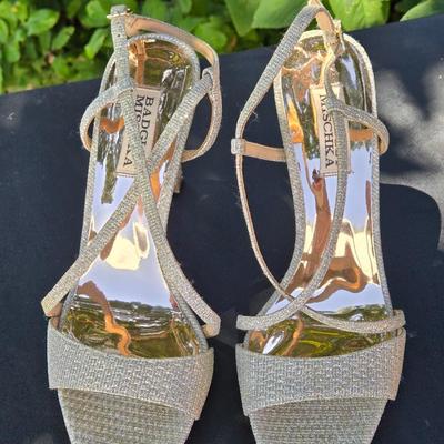 Badgley Mischka Gold Heels with Dust Bag