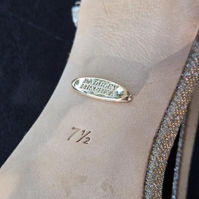Badgley Mischka Gold Heels with Dust Bag