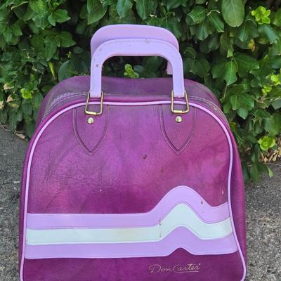 Gyro Magnum Bowling Ball with Bag