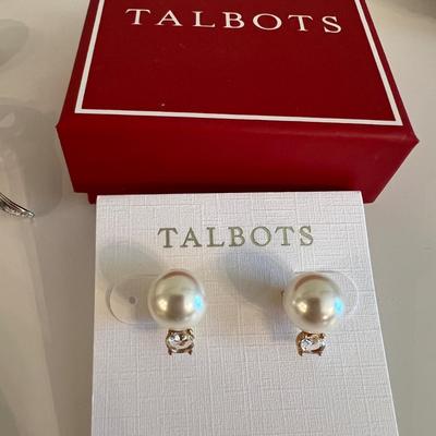 Jewelry Lot - Talbots, Turquoise, Vintage Brooches