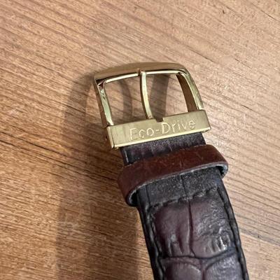 Men’s Citizen Eco-Drive Watch E101 + Vintage Cufflinks