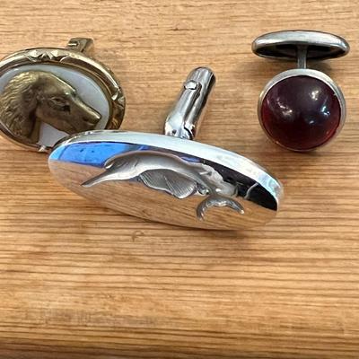 Men’s Citizen Eco-Drive Watch E101 + Vintage Cufflinks