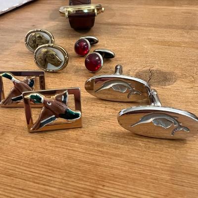 Men’s Citizen Eco-Drive Watch E101 + Vintage Cufflinks