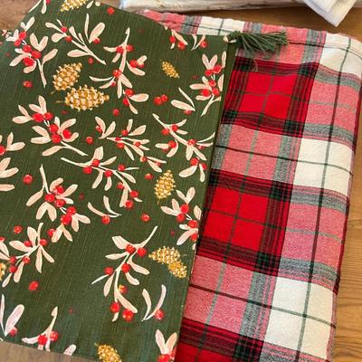 Mixed Christmas Lot - Tableware, Ornaments, Kitchen, NWT