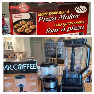 Ninja Blender CT680, Mr. Coffee Grinder, Betty Crocker Pizza Maker