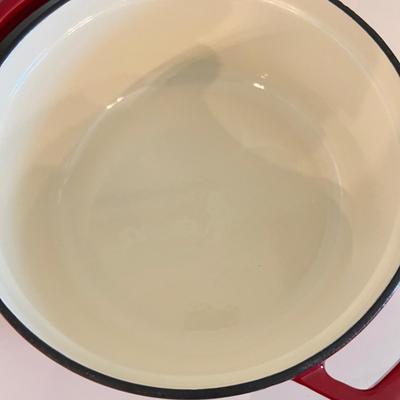 Grace Pantry Casserole Porcelain Dishes w Lids, Lodge Enameled Cast Iron Dutch Ovens