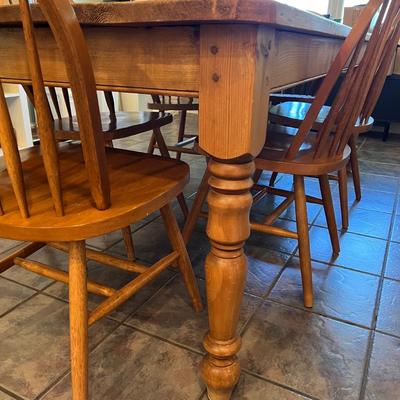 Rustic Wood Kitchen Dining Table w 6 Chairs