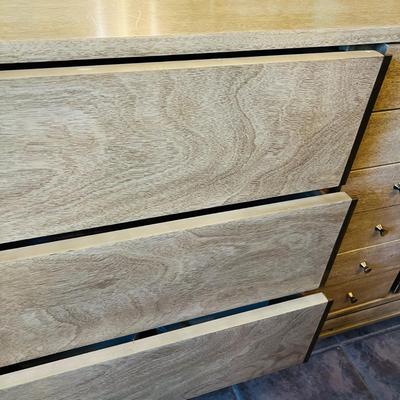 MCM Vintage American of Martinsville Dresser w Mirror