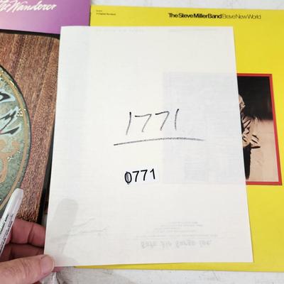 Record Albums Lot Chicago Barry Manilow The Ventures Buffy Sainte Marie