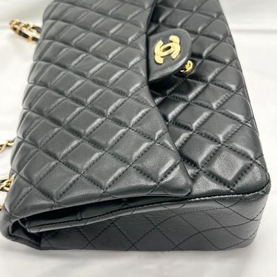 Vintage Chanel Black Handbag
