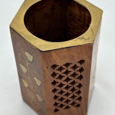 Chinese vintage wood brush pot