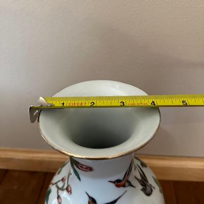 Chinese Vintage Porcelain, Famille Verte Vase with Birds and Flowers, six characters mark on the bottom-local pickup and shipping available