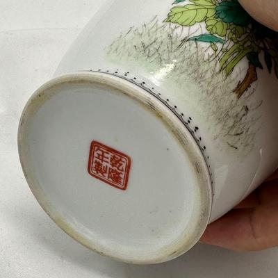 Chinese Vintage Porcelain-Famille Verte Vase with four characters mark-local pickup and shipping available