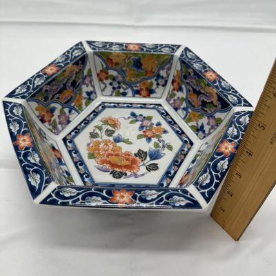 Large Japanese Porcelain Imaris Basin-local pickup and shipping available