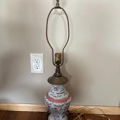 Chinese Export Porcelain Lamp-local pickup and shipping available