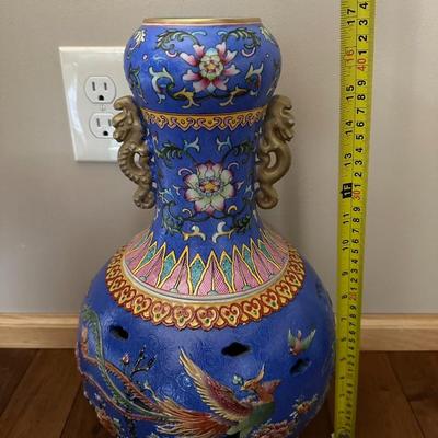 Pair of Chinese Vintage Porcelain Enamel Colour Bottle Vase With Four Characters Mark-local pickup and shipping available