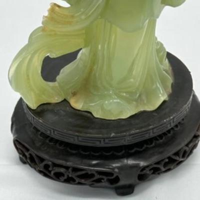 Beautiful Chinese Female Figure Sculpture