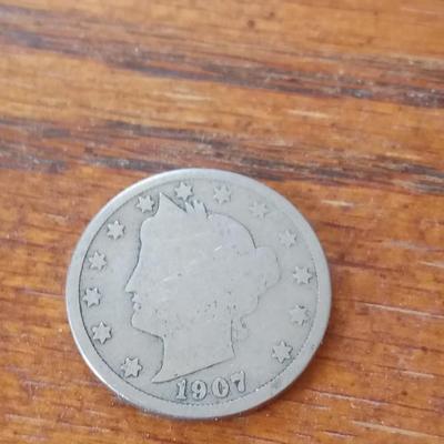 LOT 80 1907 LIBERTY HEAD NICKEL