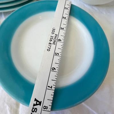 Pyrex dinnerware