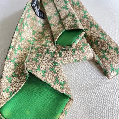 Rare HERMES Vintage Sun King Louis XIV Silk Tie