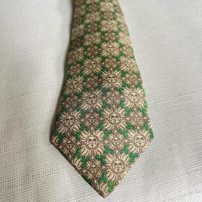 Rare HERMES Vintage Sun King Louis XIV Silk Tie