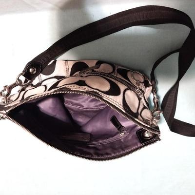 LONG STRAP COACH PURSE