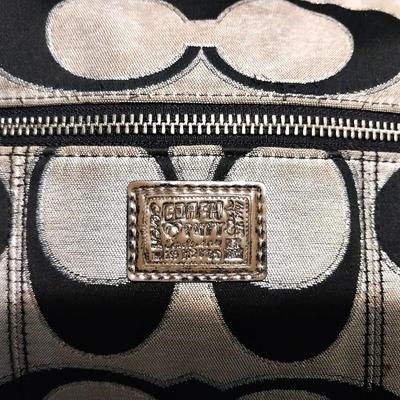 LONG STRAP COACH PURSE