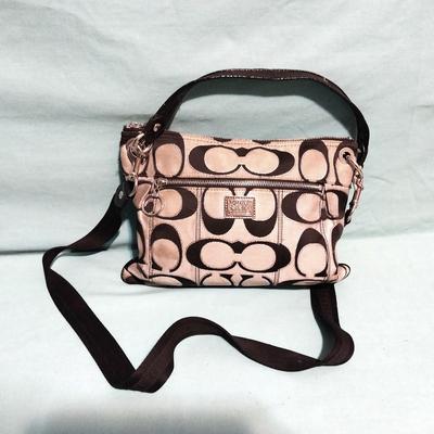 LONG STRAP COACH PURSE