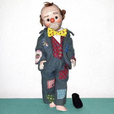 PORCELAIN SAD CLOWN