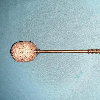 BRASS HANDELED POT WITH LARGE HONEY DIPPER