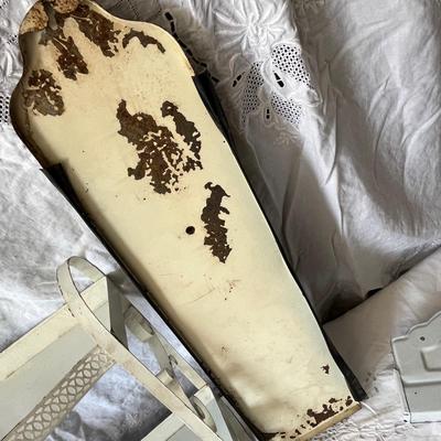 Metal ware decor