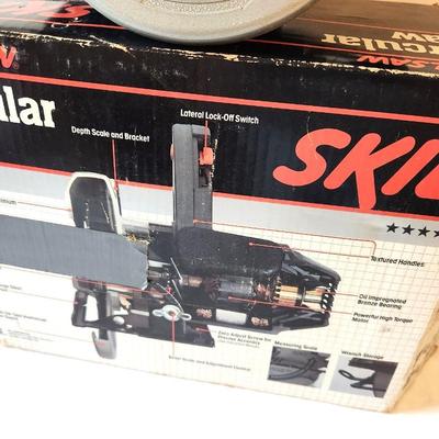 Lot #52 Circular SKIL Saw #5250 - has box, used